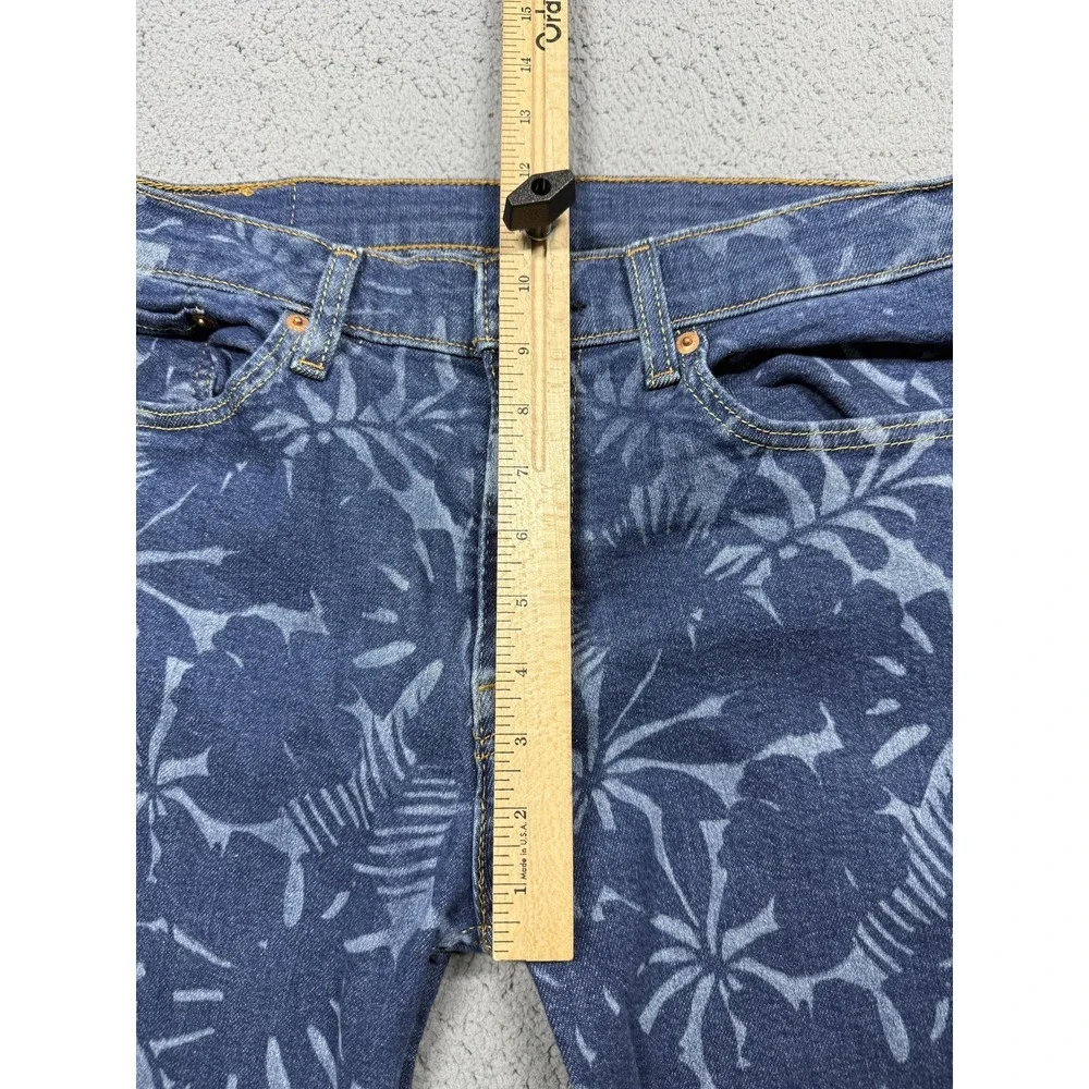 Levis brand levi